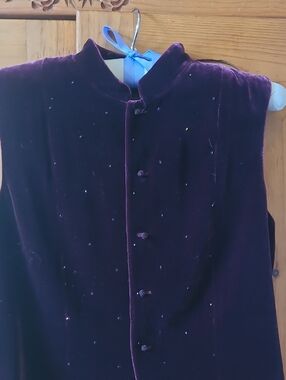 Ralph Lauren Sleeveless Velvet Mandarin-Collar Vest in Plum